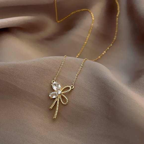 GOLICC Bow Necklace - Picture 8 of 9